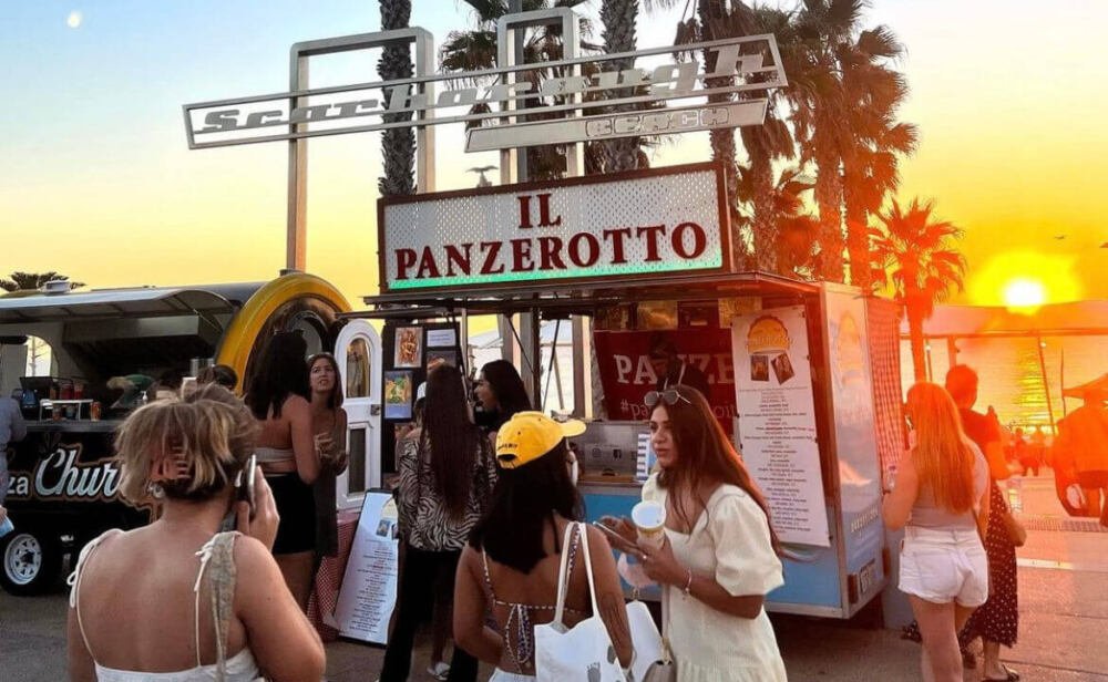 Book to hire street food truck Perth.